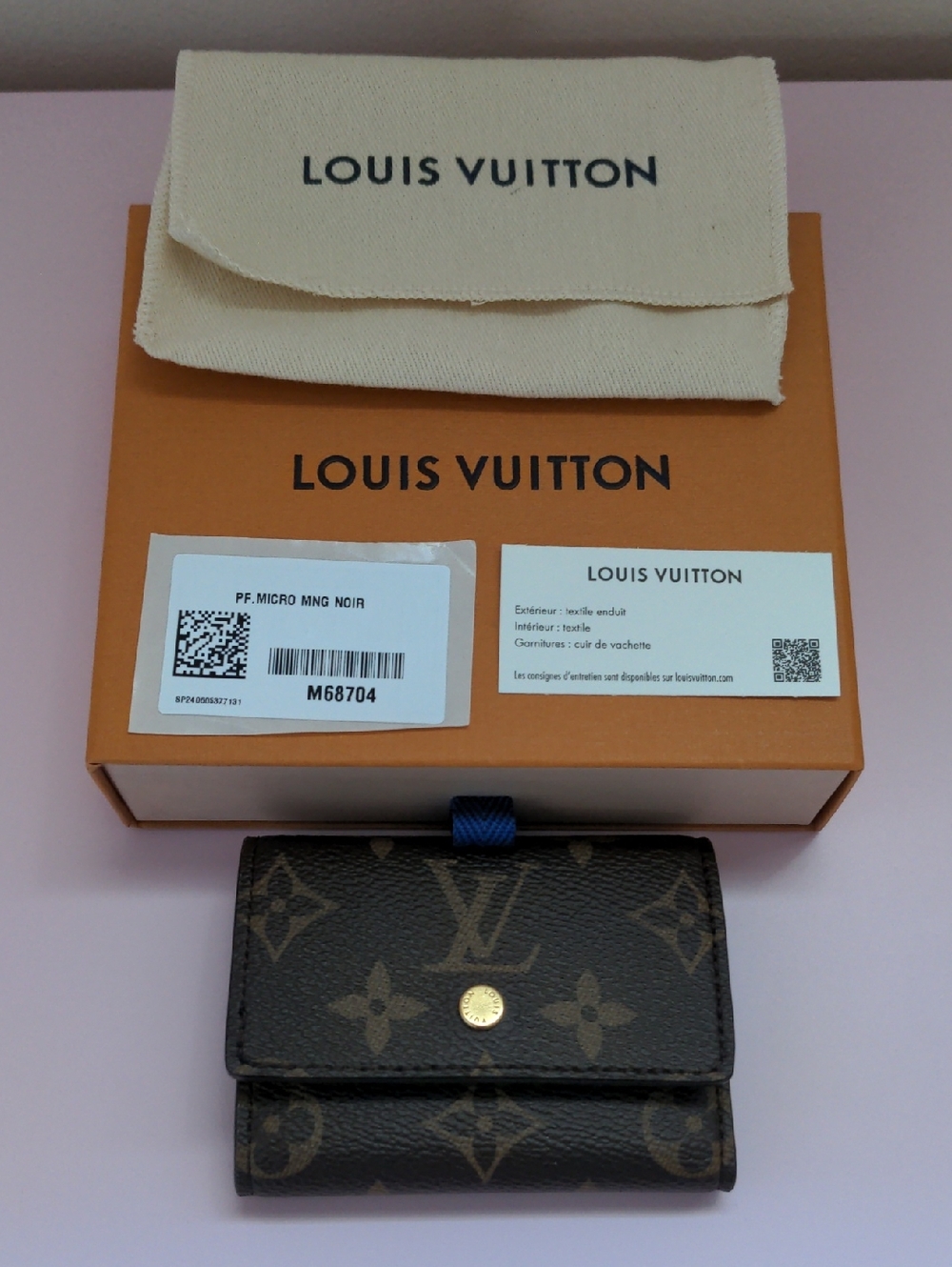 Louis Vuitton Micro Wallet Monogram Canvas - Picture 11 of 15